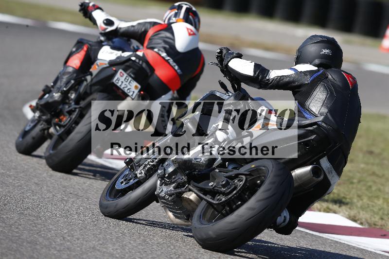 /Archiv-2025/49 26.08.2025 Cornu Master School ADR/blau-bleu/50